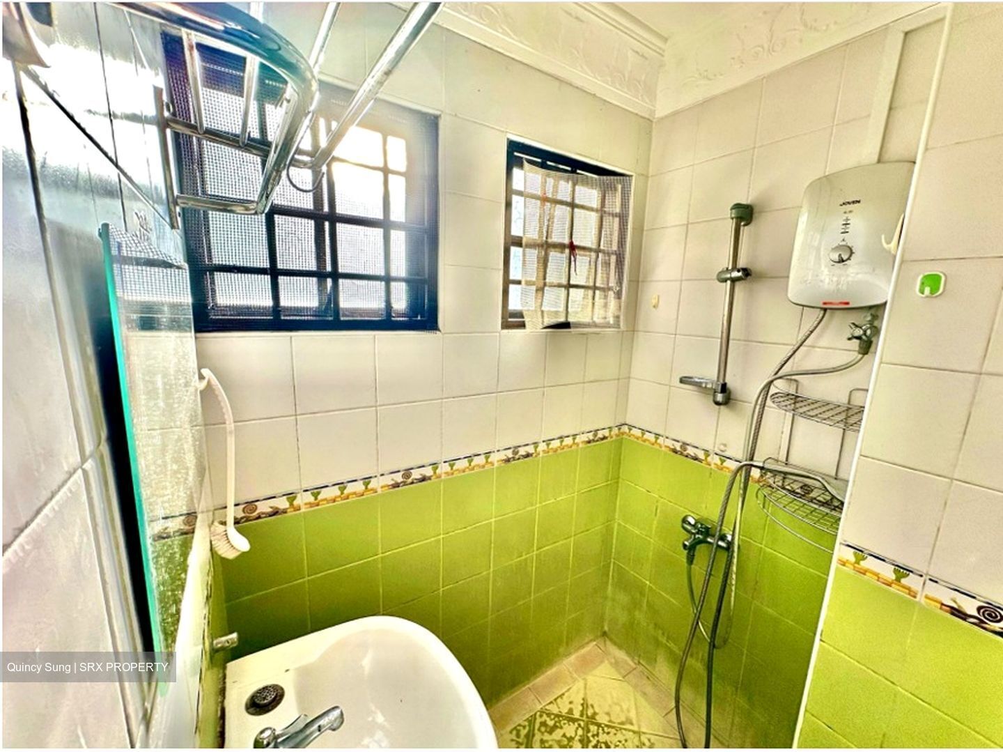 Joo Chiat Terrace (D15), Terrace #550312211